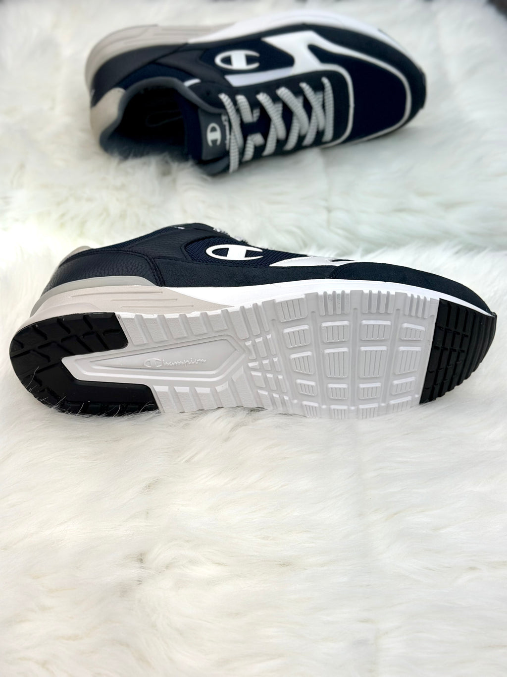 CHAMPION CHF243M104-92