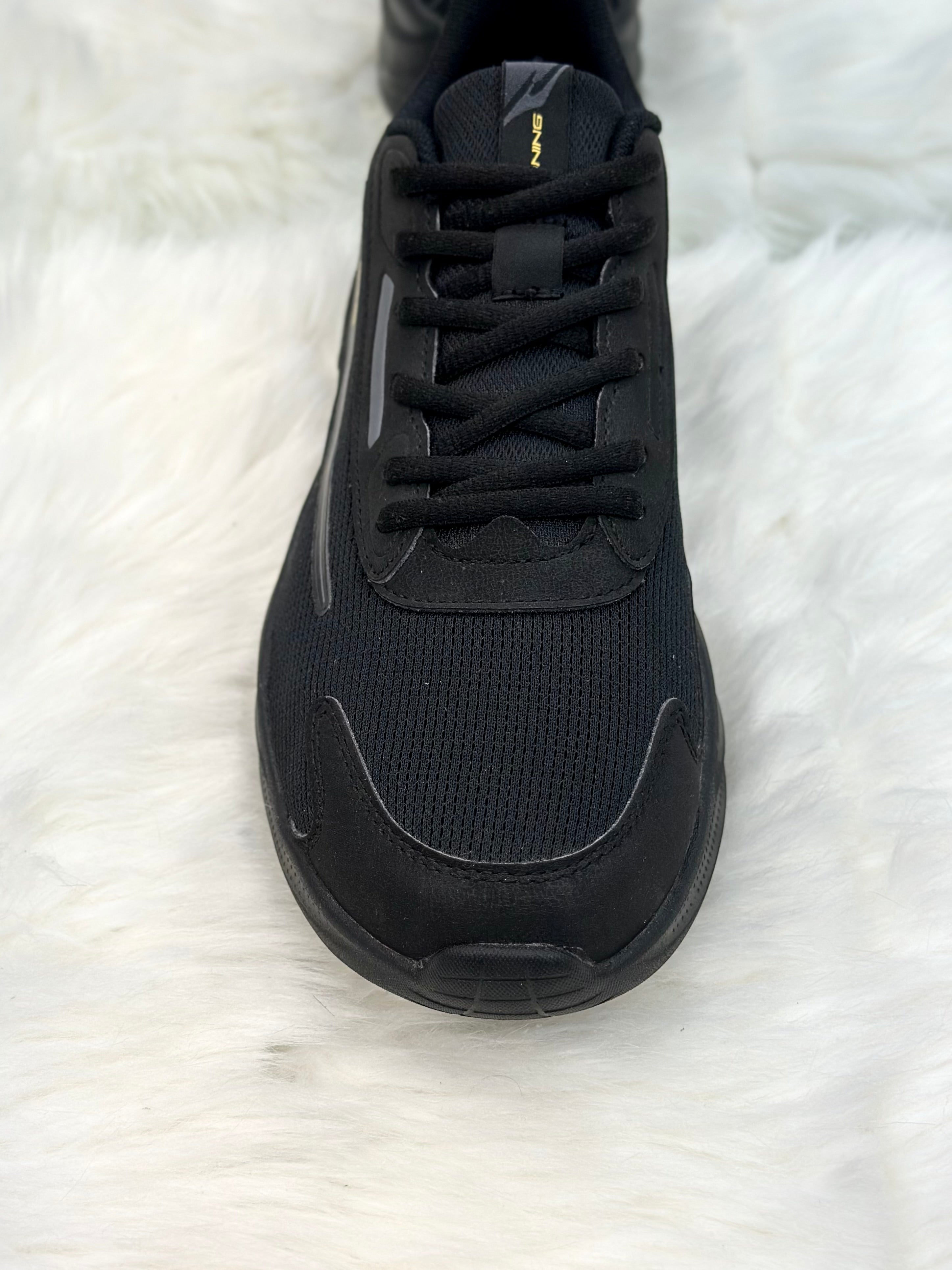 ERKE M.TRENDY CROSS TRAINING SHOES 11125114361-003