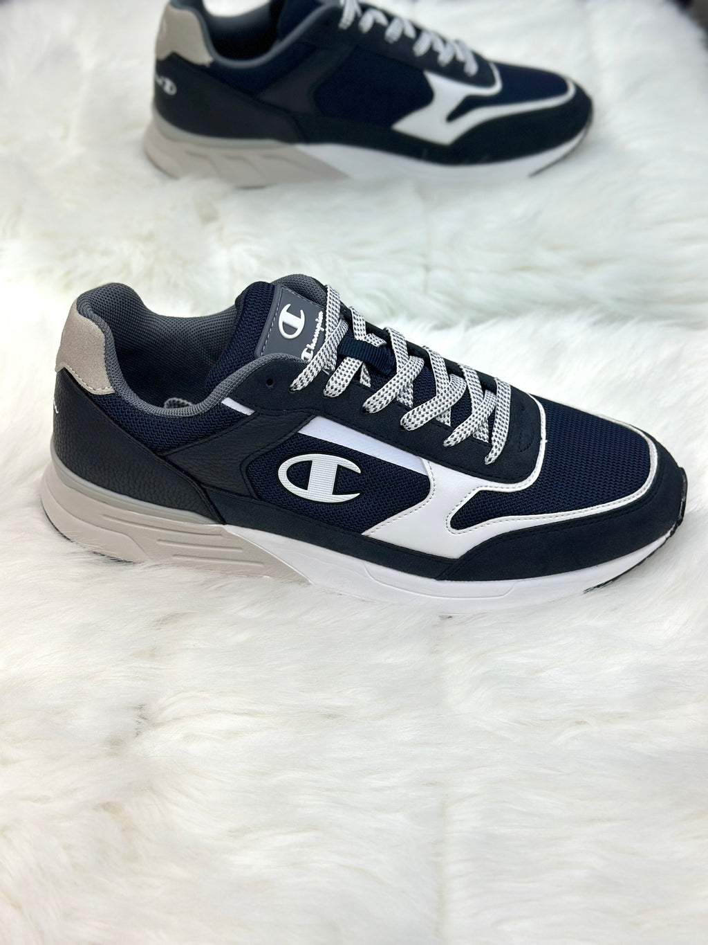 CHAMPION CHF243M104-92